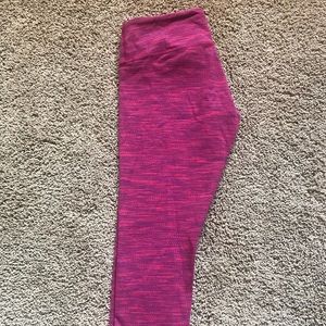 Lululemon heathered pink Wunder Under crop size 4